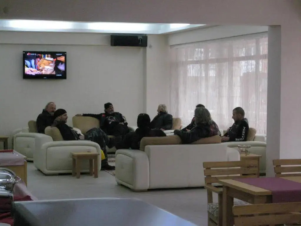 Akar Pansi̇yon