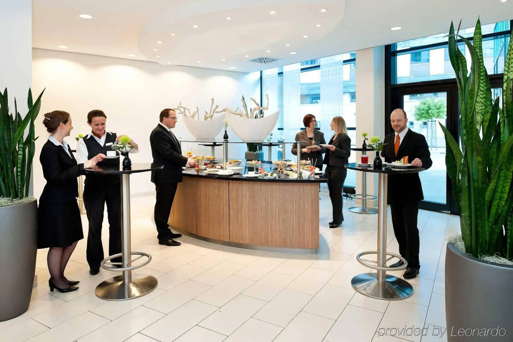 Novotel Hamburg City Alster