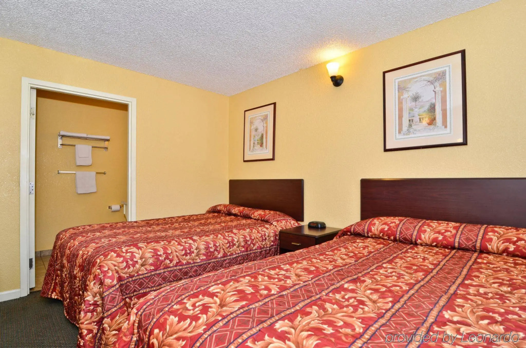 Anthony Inn
