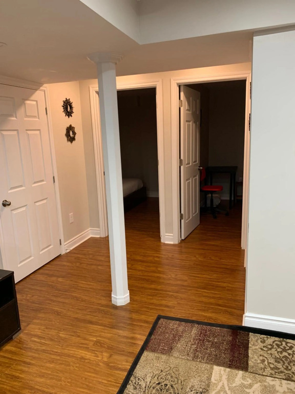 Clean, Beautiful & Modern 2 bedroom apartment