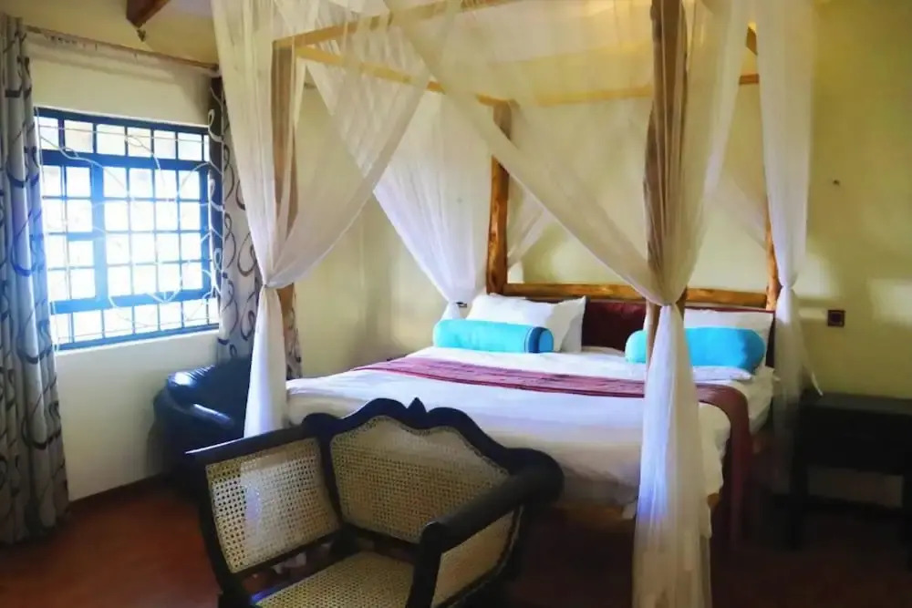 Saba House and Lodges