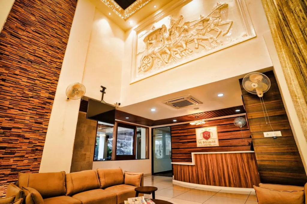 M Square Hotel
