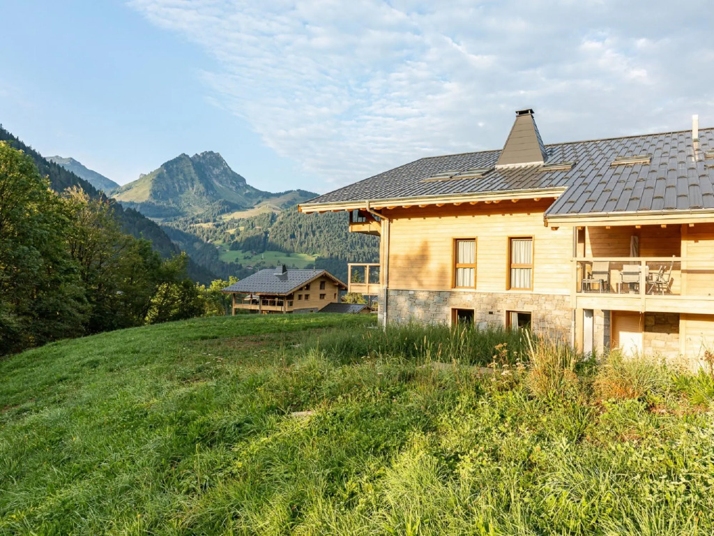 Luxurious apartment with private sauna in Upper Savoy
