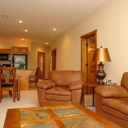 Crowne View Heights