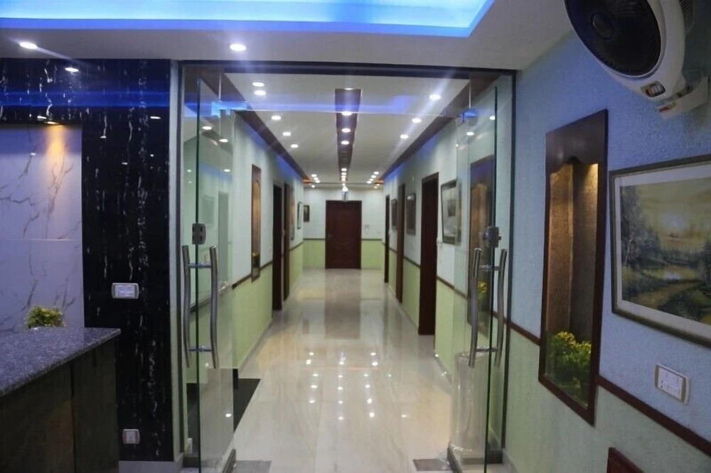 Pool & Park Hotel