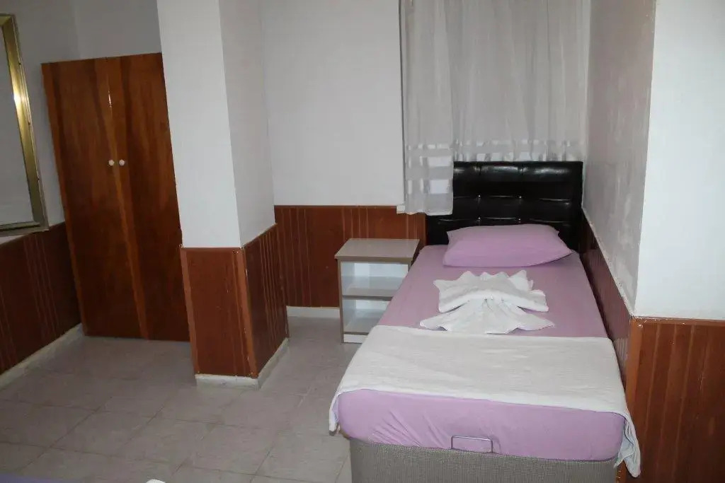 Voyager Hotel