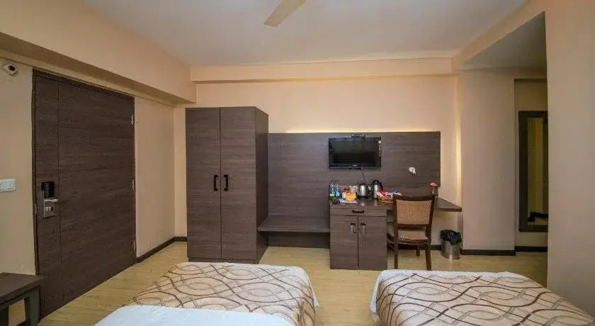 Hotel Trax International