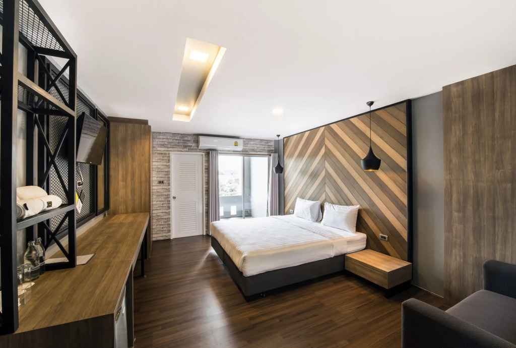 The Circle Hotel