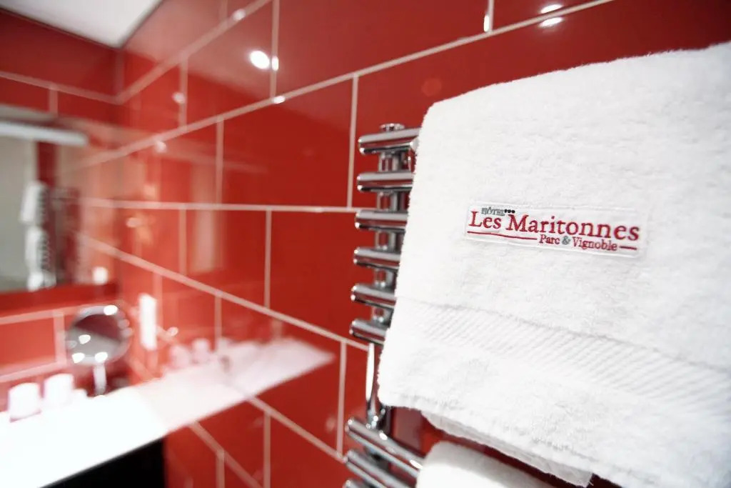Les Maritonnes