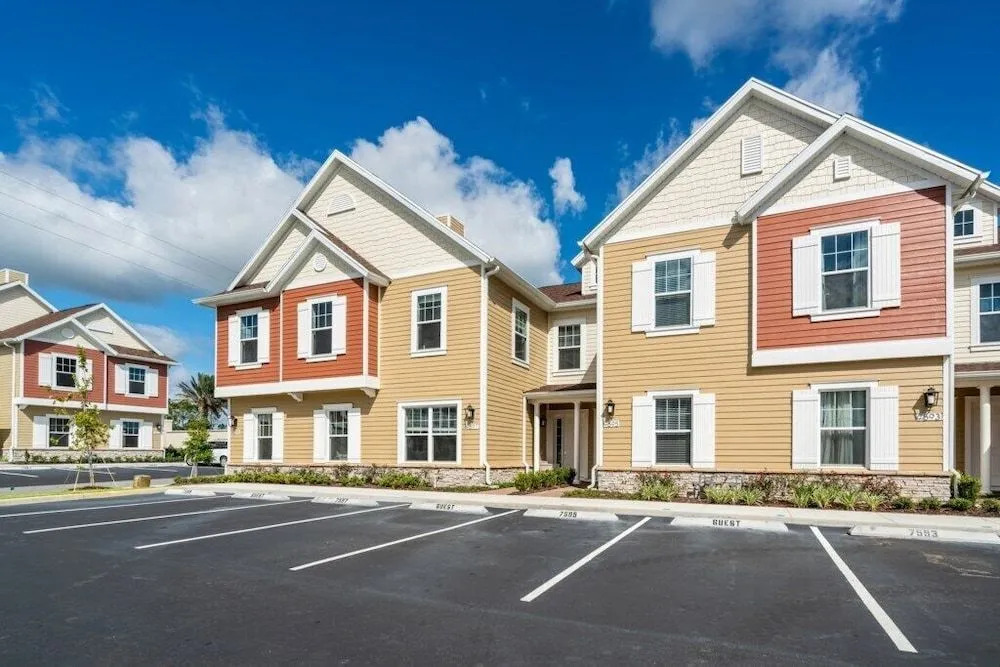 Amazing Location Modern Townhome Close To Disney