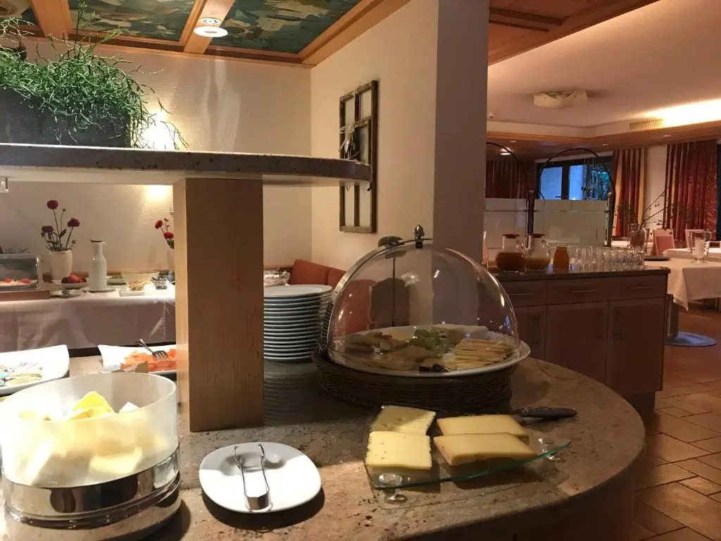 Hotel Alpenrose