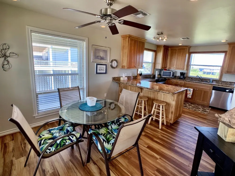 Fay House 3 Bedrooms 2 Bathrooms Home