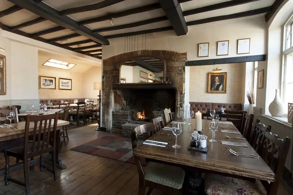The Red Lion
