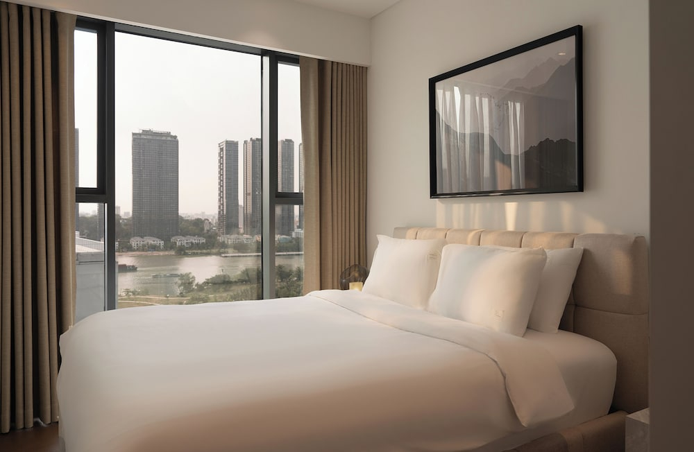 CR Concept Metropole High-end Apartment
