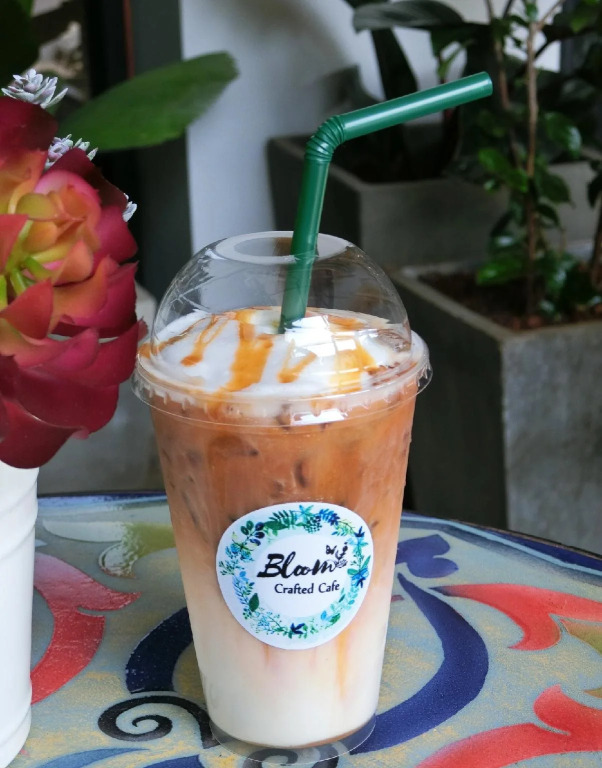 Bloom Boutique Hotel & Cafe