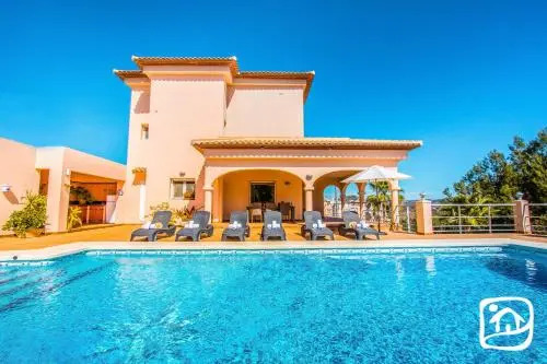 Abahana Villas Tina