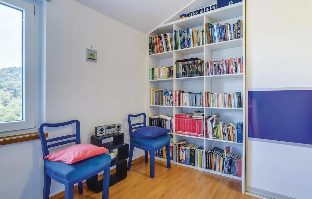 Nice Home In Mali Losinj With Sauna