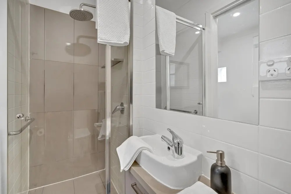 113 Hoddle