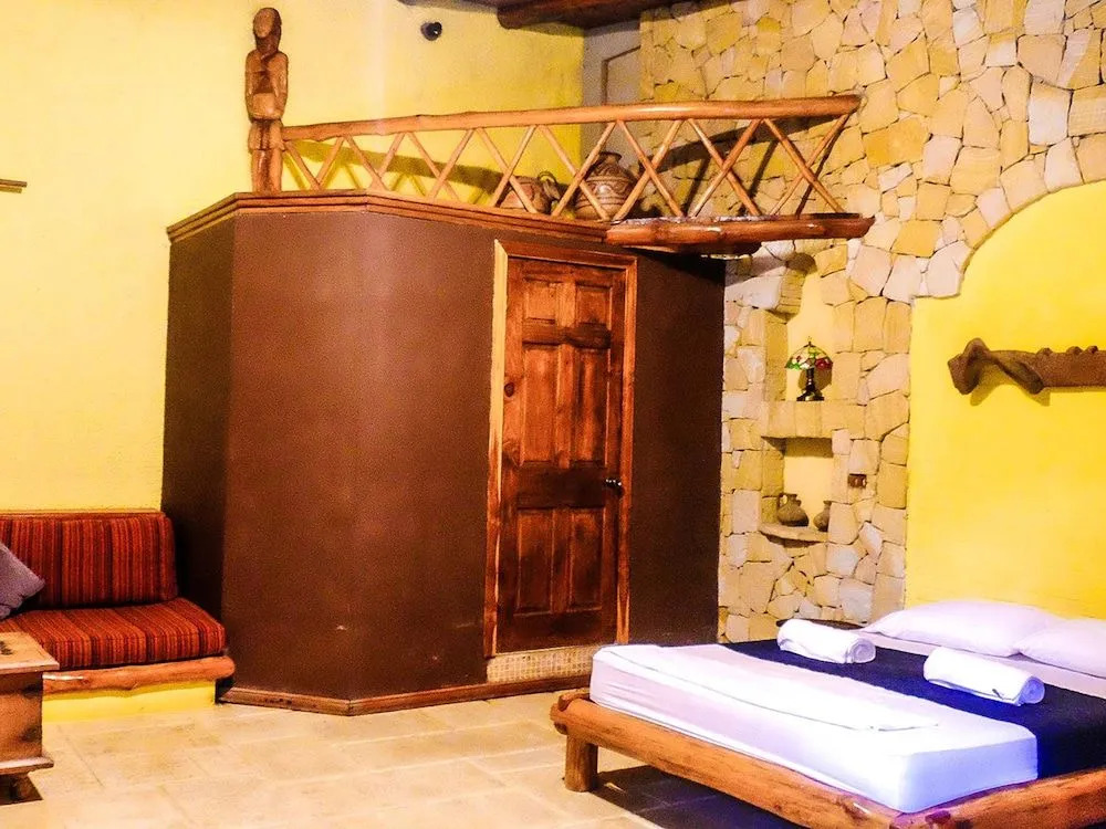 Havana Lodge