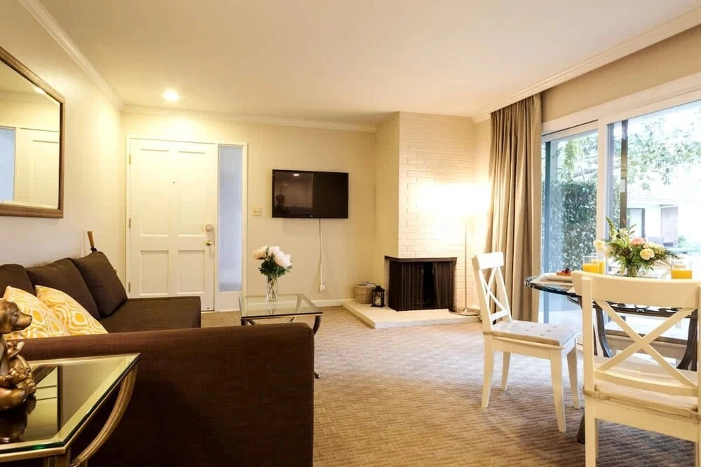 Napa Escape Luxe King Bed Near Wineries Spa