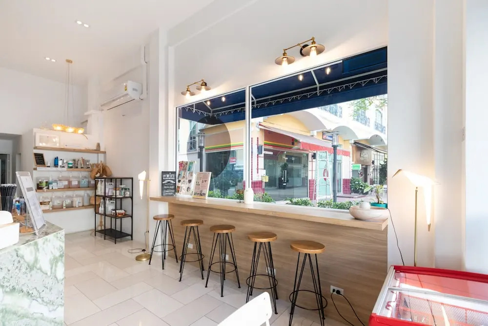 Atnest Hostel