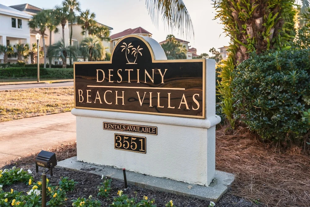 Scenic Duplex #11a 2 Bedrooms 2 Bathrooms Duplex