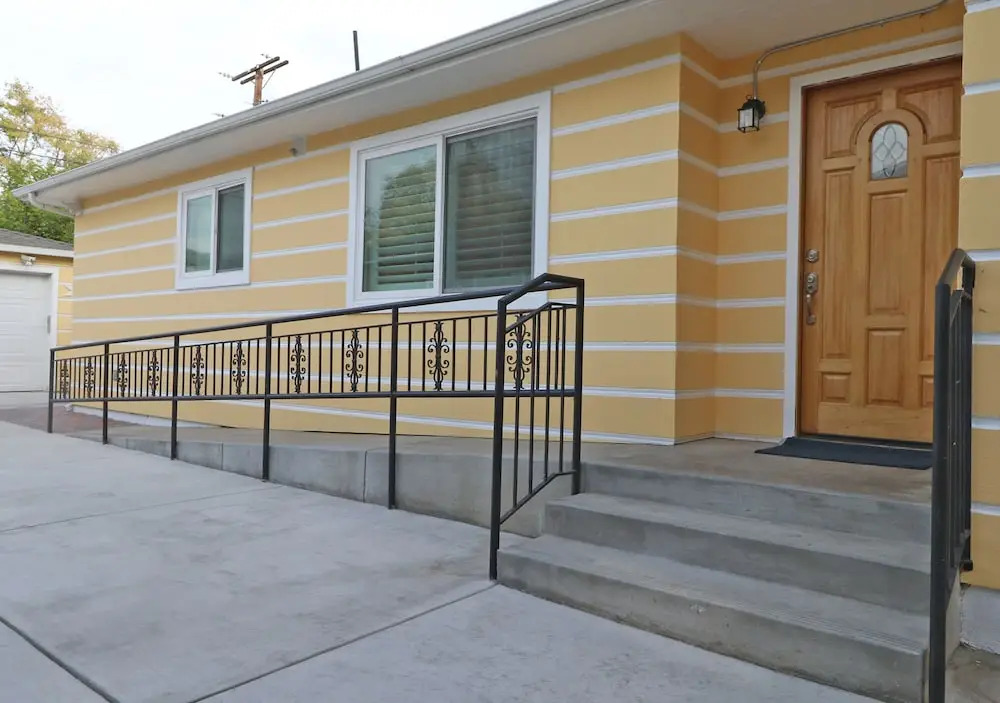Travel District Burbank Private House