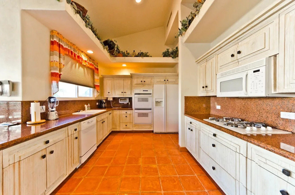 Spacious with Convenient Cabo Location, Villa Ballena