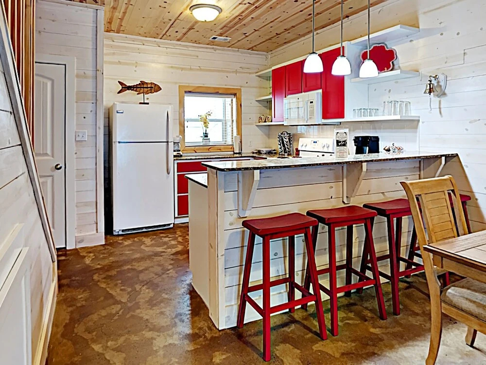 The Commons #403 - Three Bedroom Townhome