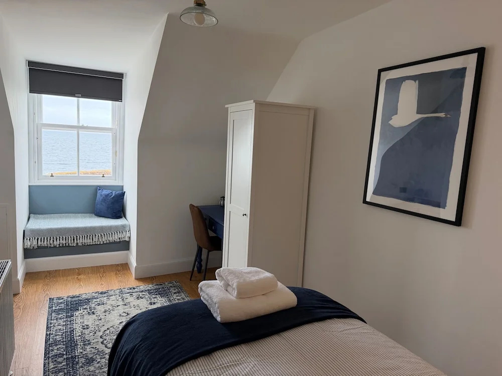Sea View 4-bed Townhouse, Sleeps 7 in Anstruther
