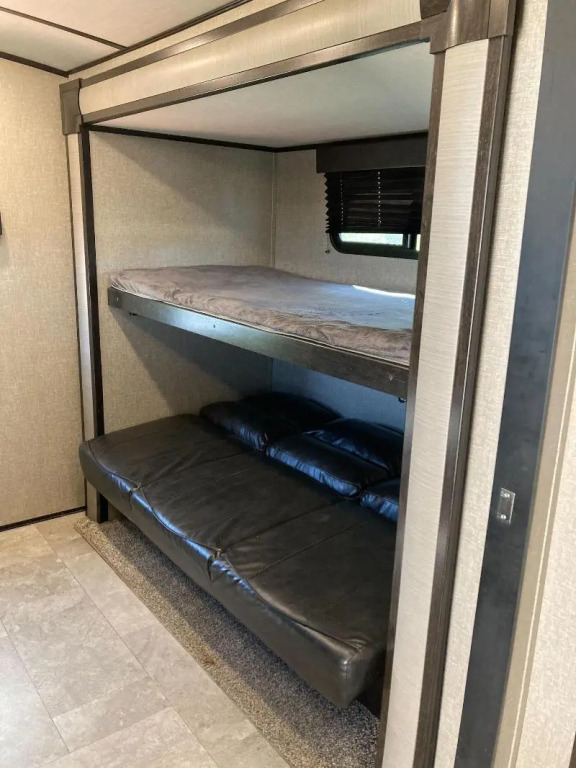 Riverview Cabins