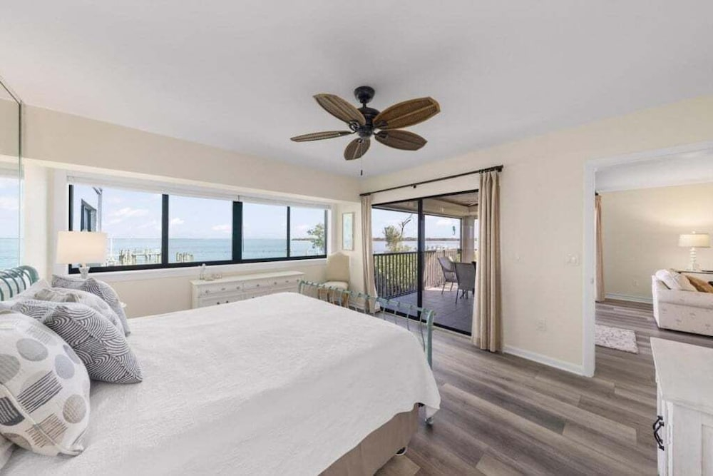 Sunset Captiva Bayside Unit 104 2 Bedroom Condo
