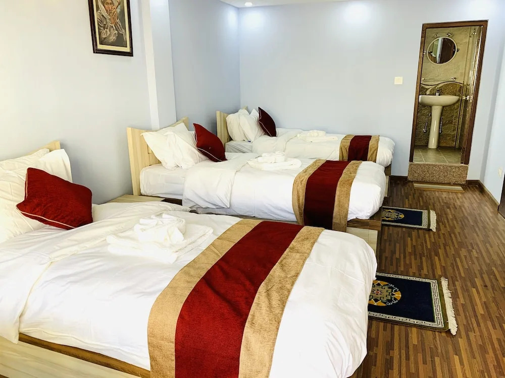 Sherpa Sweet Home