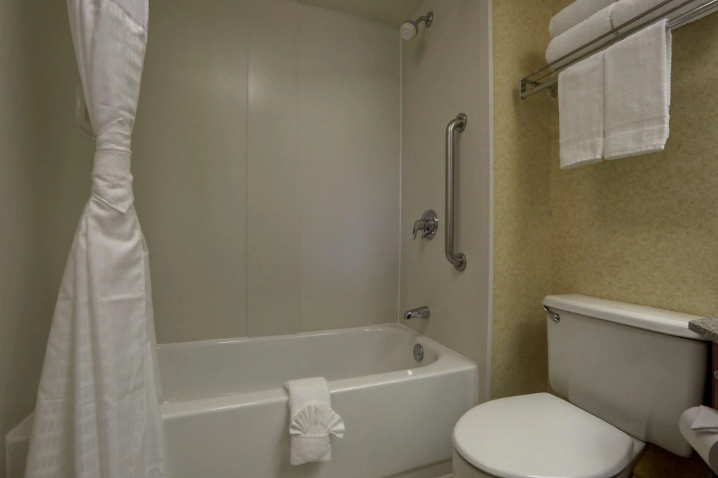 SureStay Plus Hotel by Best Western Chicago Lombard