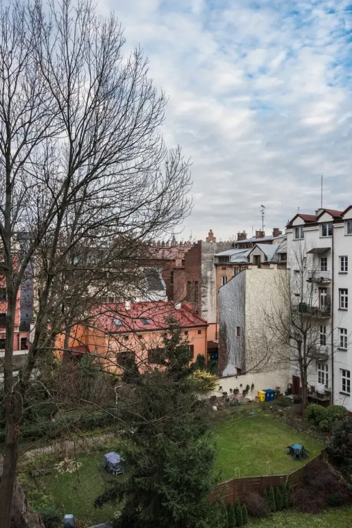 WS Quiet Old Town Apartment