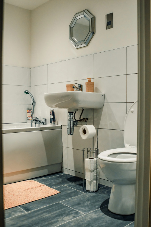 Bv Comfy Basement Apartment At Conditioning House
