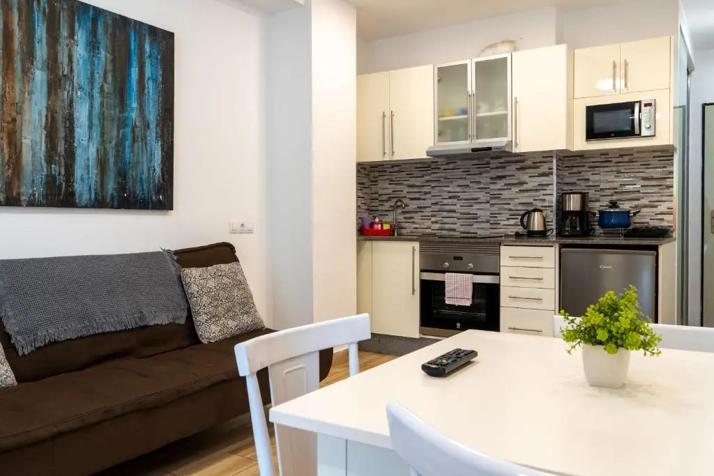 502 Apartamento nuevo con vista mar