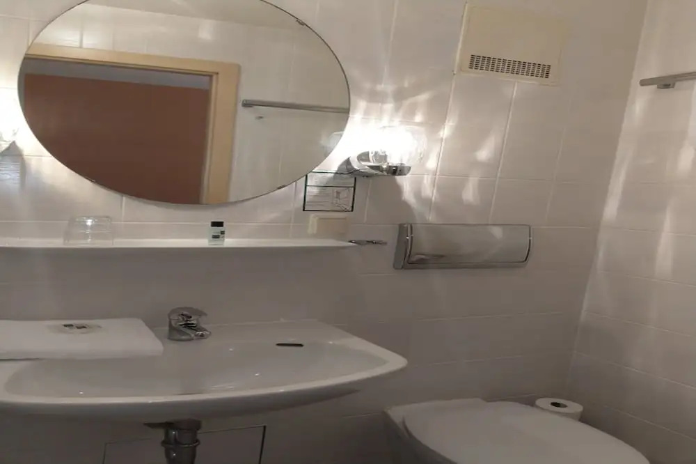 iu Hotel Luena