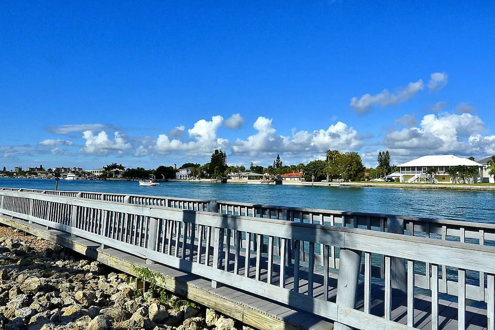 Land's End 205 Building 6 Beachfront With Private Balcony!