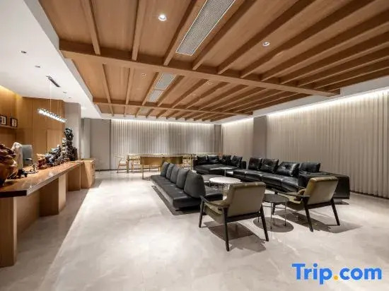 Jintan Nanshe Homestay (Maoshan Oriental Salt Lake City Branch)