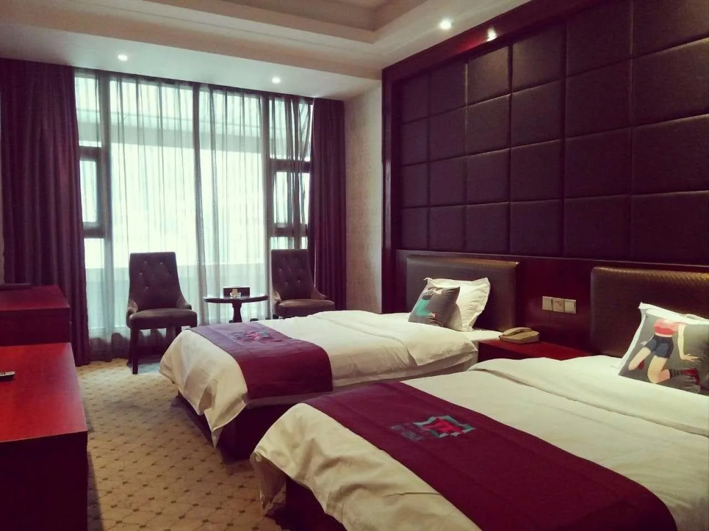 Pai Hotel Chongqing Qijiang Bus Station