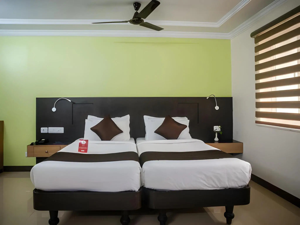 New Woodlands Hotel