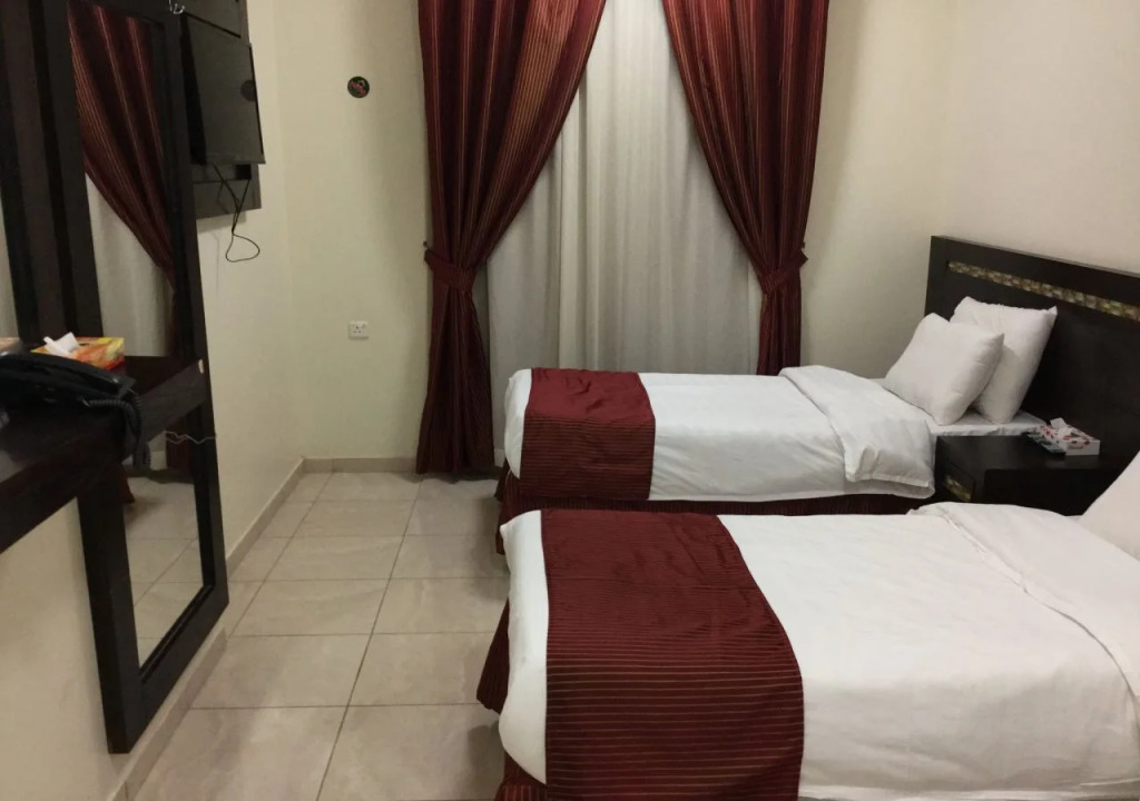 Loaloat Jubair Hotel