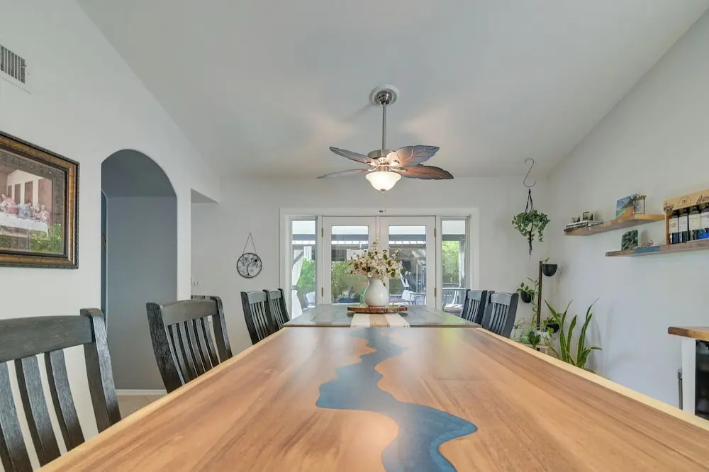 Desert Oasis Ranch-Style Mesa Home, Hiking/Tubing