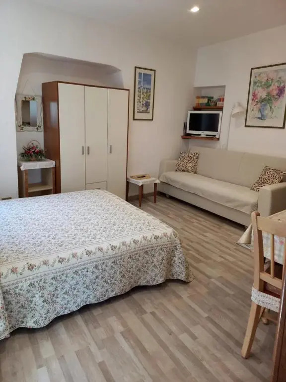 Bellagio Center Apartment n°12