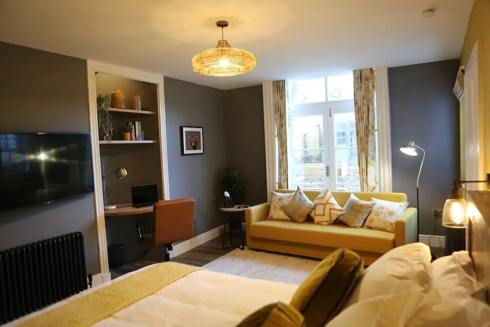 Old Rectifying House Superior Apartment