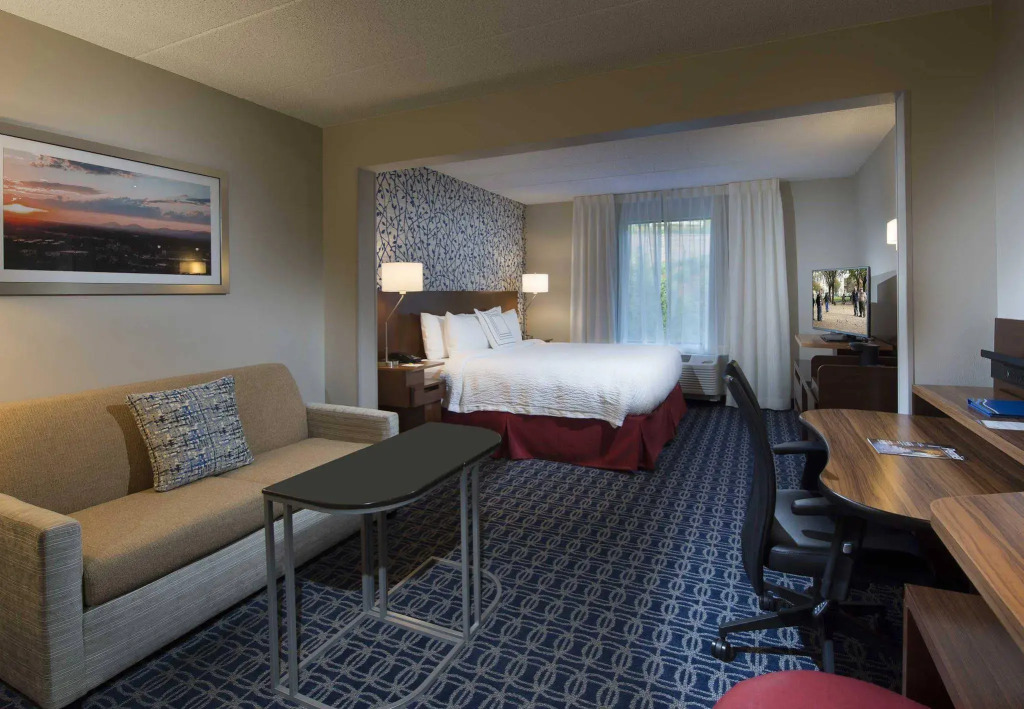 Fairfield Inn & Suites Lynchburg Liberty University