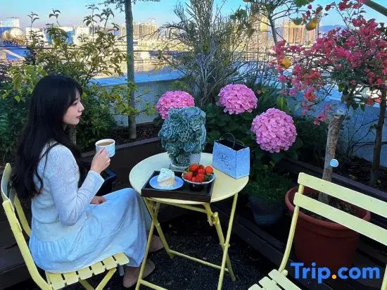 Shangjin · Private  Rooftop Garden Star River Lake View Tea · Coffee Travel Vacation Stay