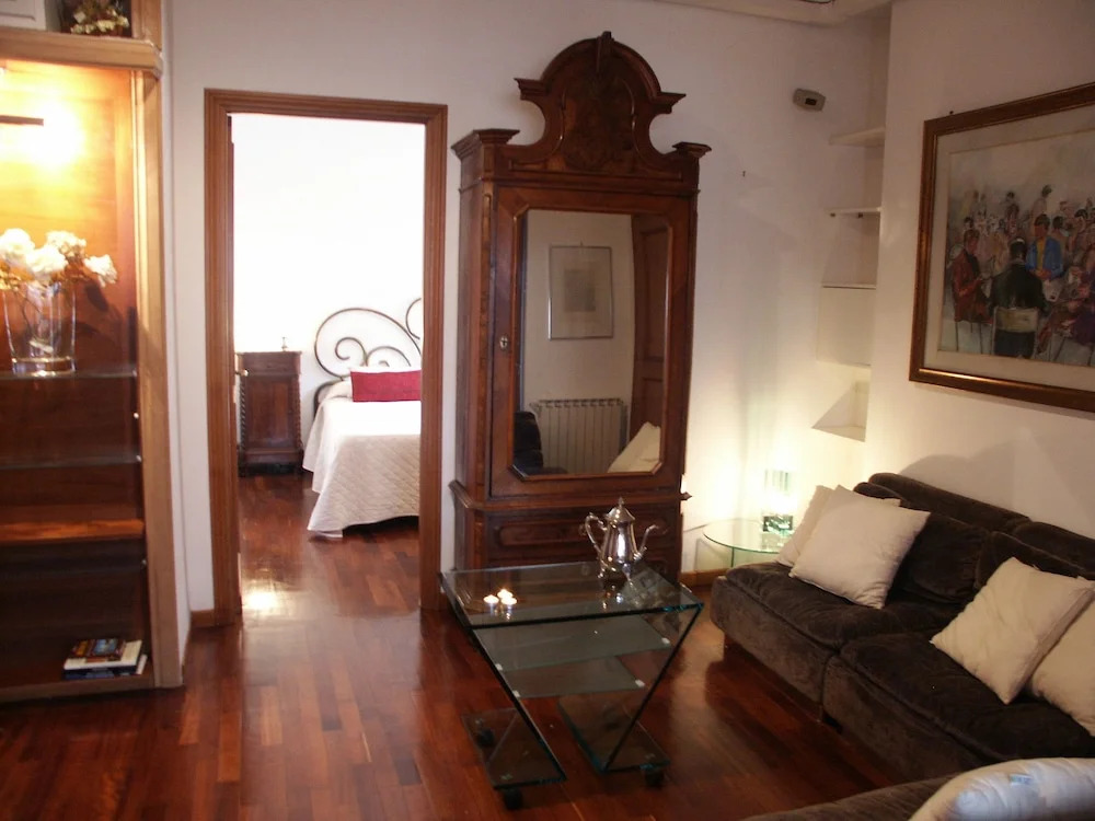 Flatinrome Trastevere 10