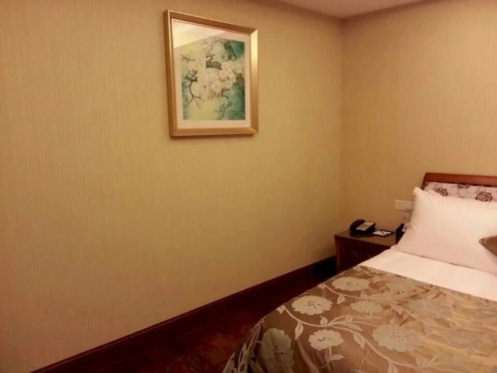 Hangzhou Lingtaoge Hotel